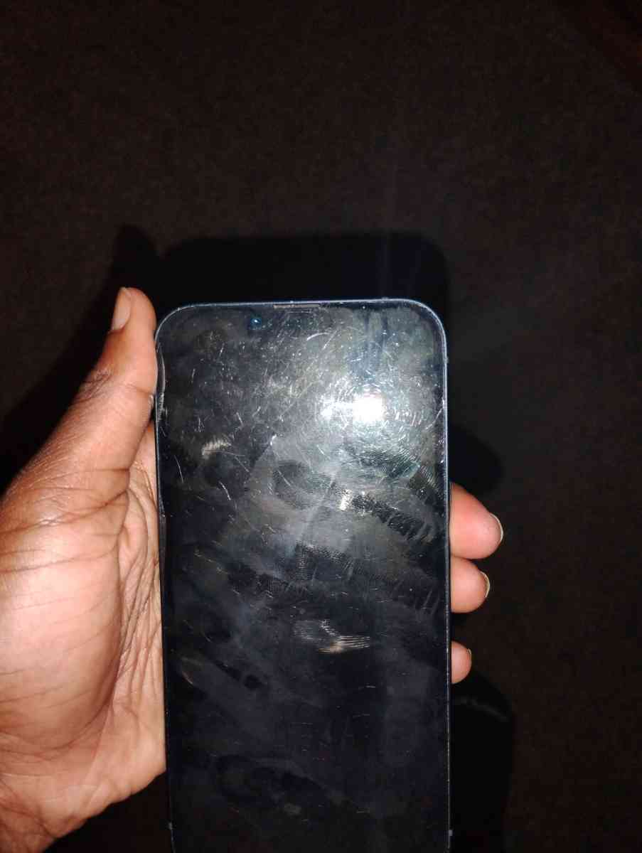 iPhone 13 - Durham, North Carolina - FleaMarketBay