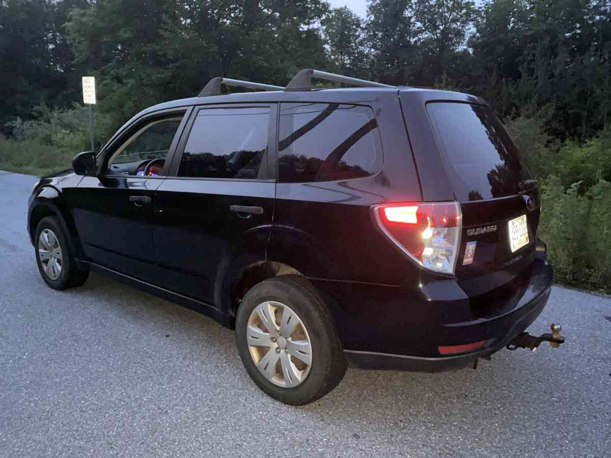 2009 Subaru Forester export 203k clean title beautiful - Bellows Falls, Vermont - FleaMarketBay