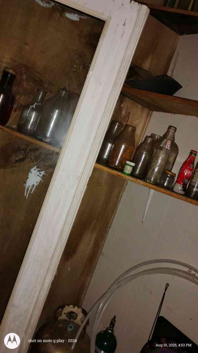 China set and old bottles - Ocilla, Georgia