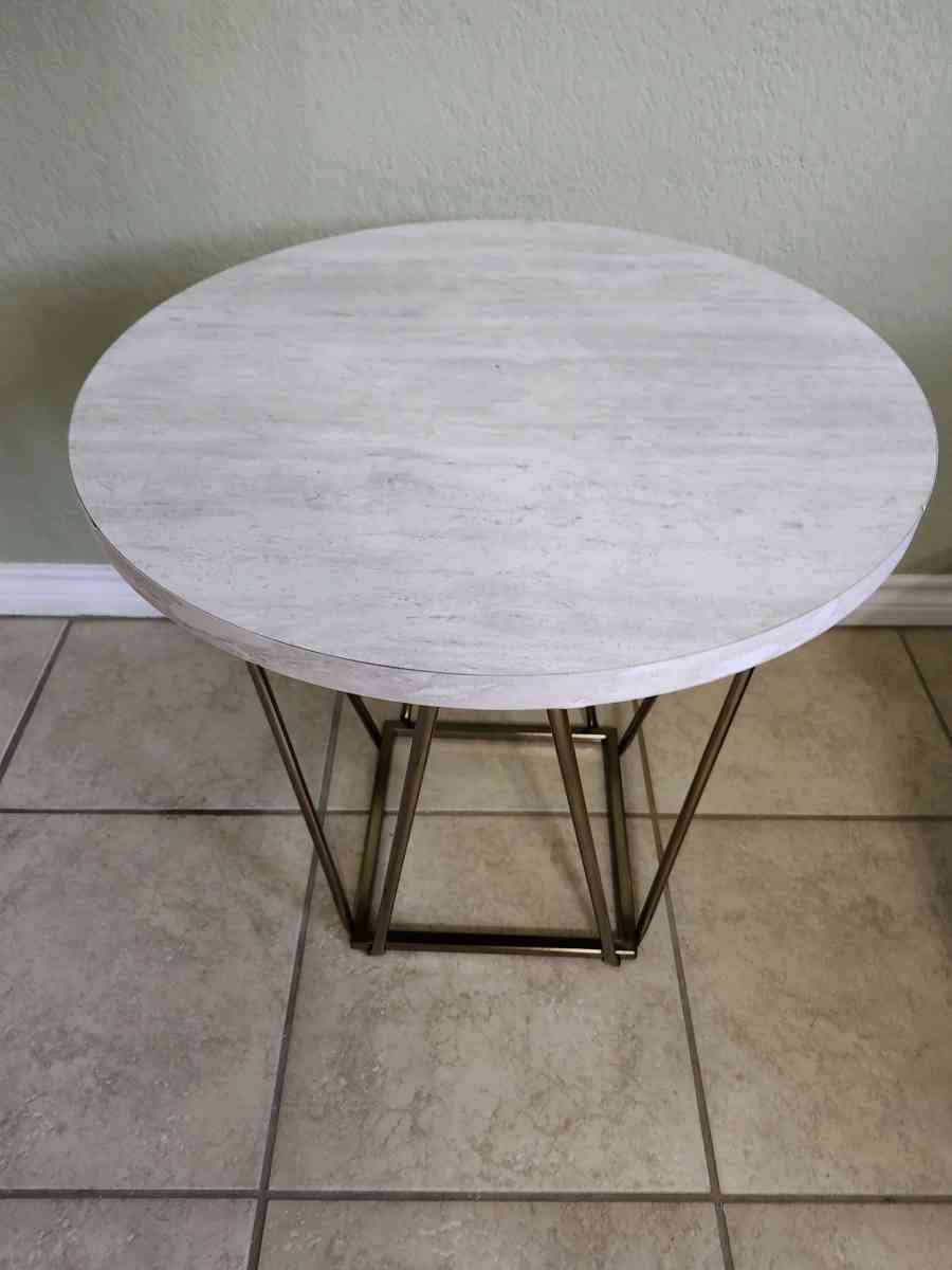 Dinning Room Table
