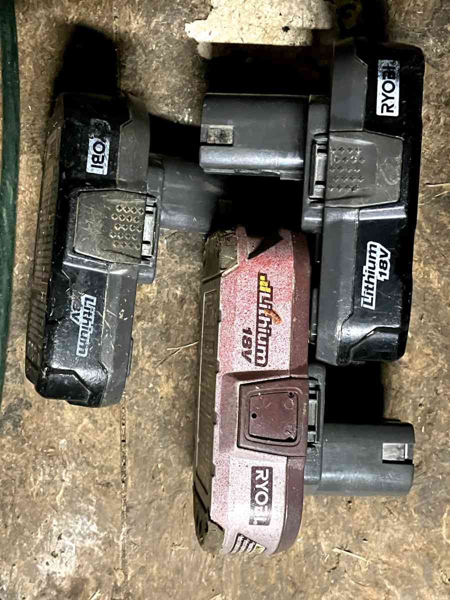 16 pc Ryobi Power Tools - Bean Station, Tennessee - FleaMarketBay