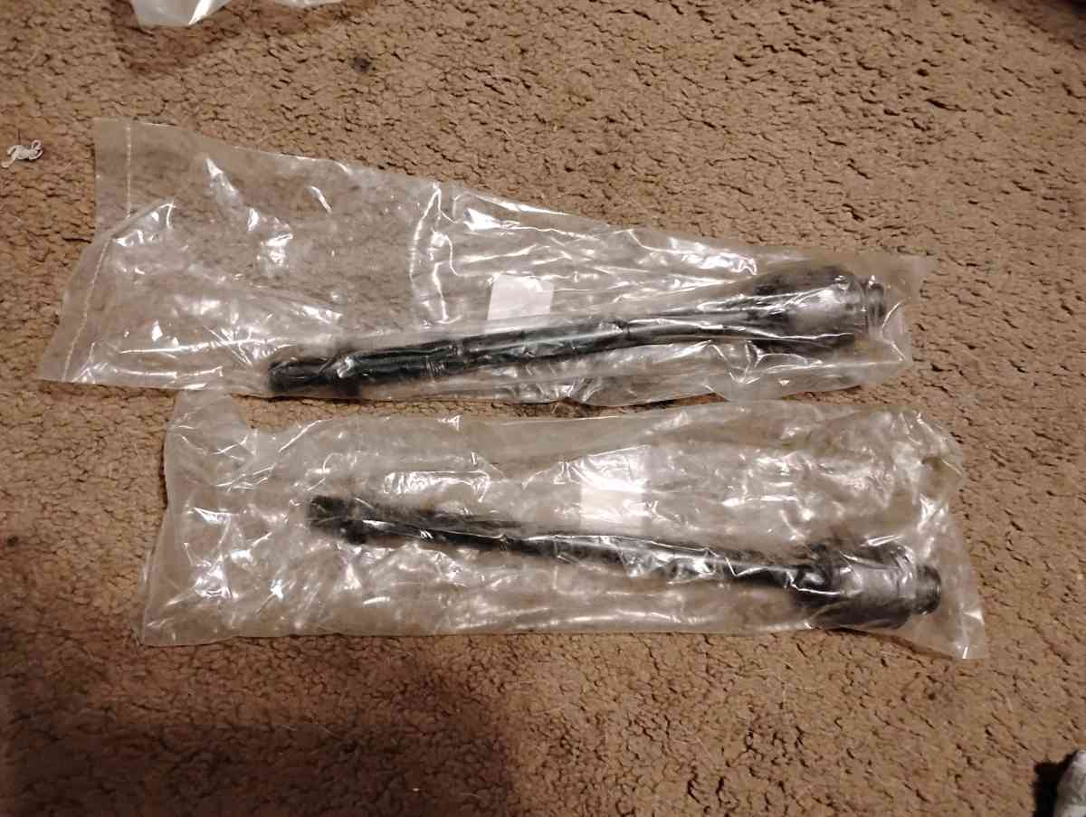 03 jeep liberty parts - Springfield, Missouri - FleaMarketBay