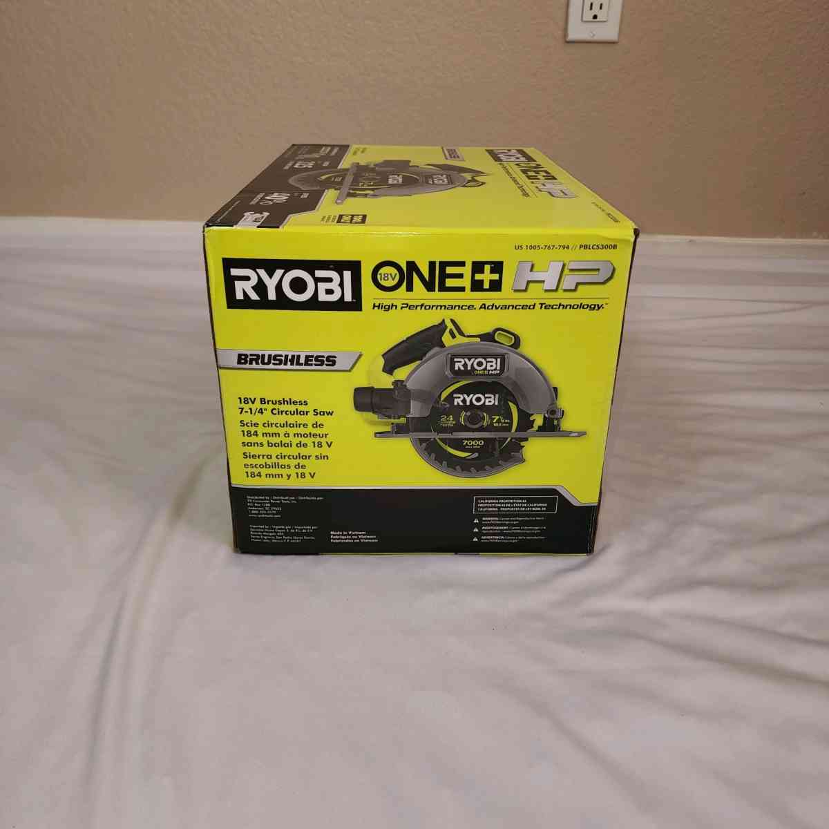 RYOBI ONE HP 18V BRUSHLESS CORDLESS 714 IN CIRCULAR SAW - Las Vegas, Nevada - FleaMarketBay