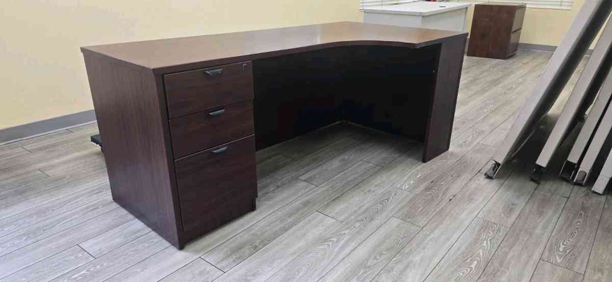 two desk - Riverview, Florida - FleaMarketBay