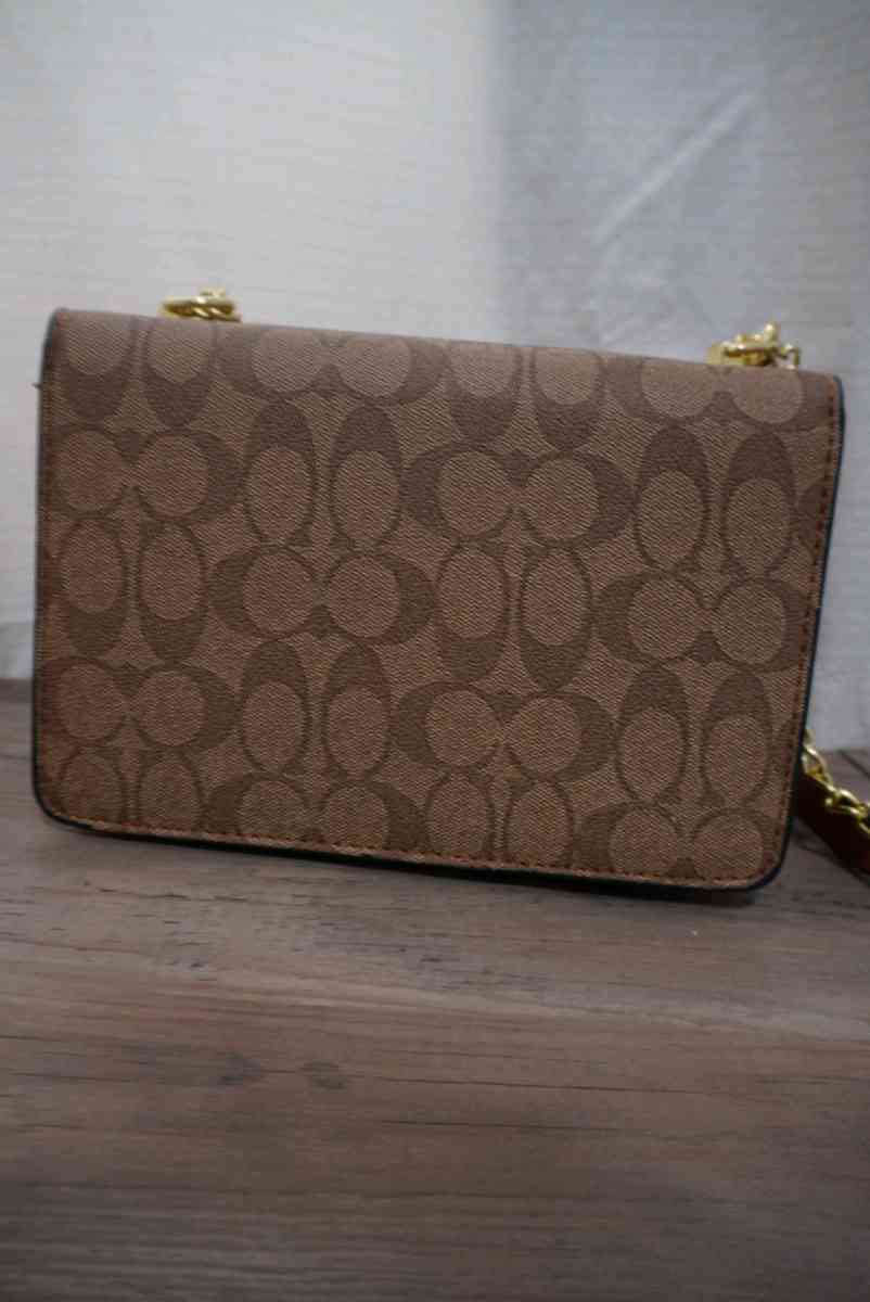 coach bag - Follansbee, West Virginia - FleaMarketBay