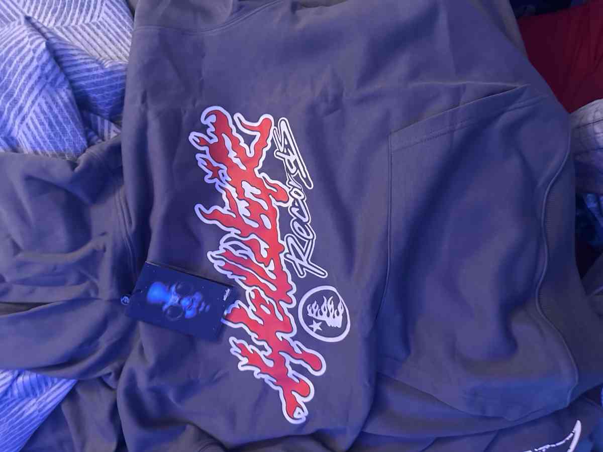 hellstar hoodie size medium - Goodlettsville, Tennessee - FleaMarketBay