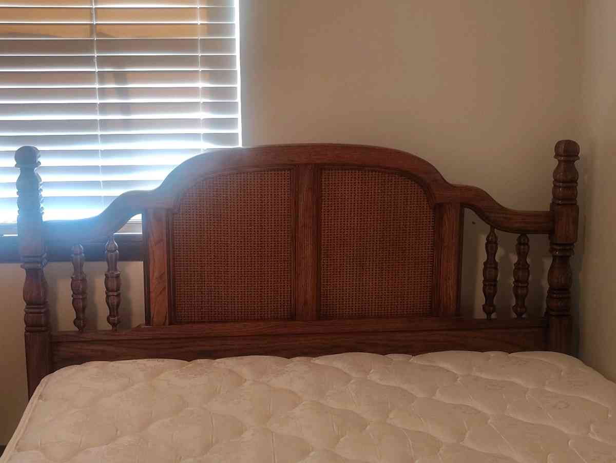 bed room set - Kansas City, Kansas