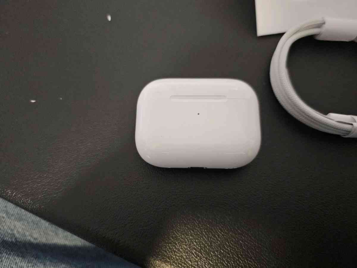 airpods pro 2 - Marysville, Washington - FleaMarketBay