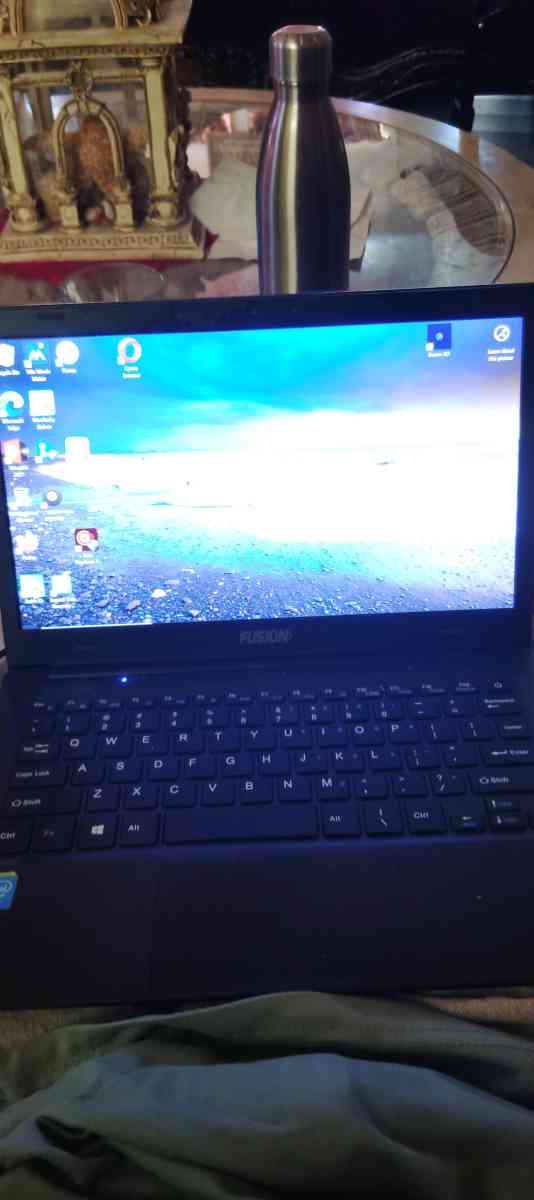 selling stuff - Merced, California - FleaMarketBay