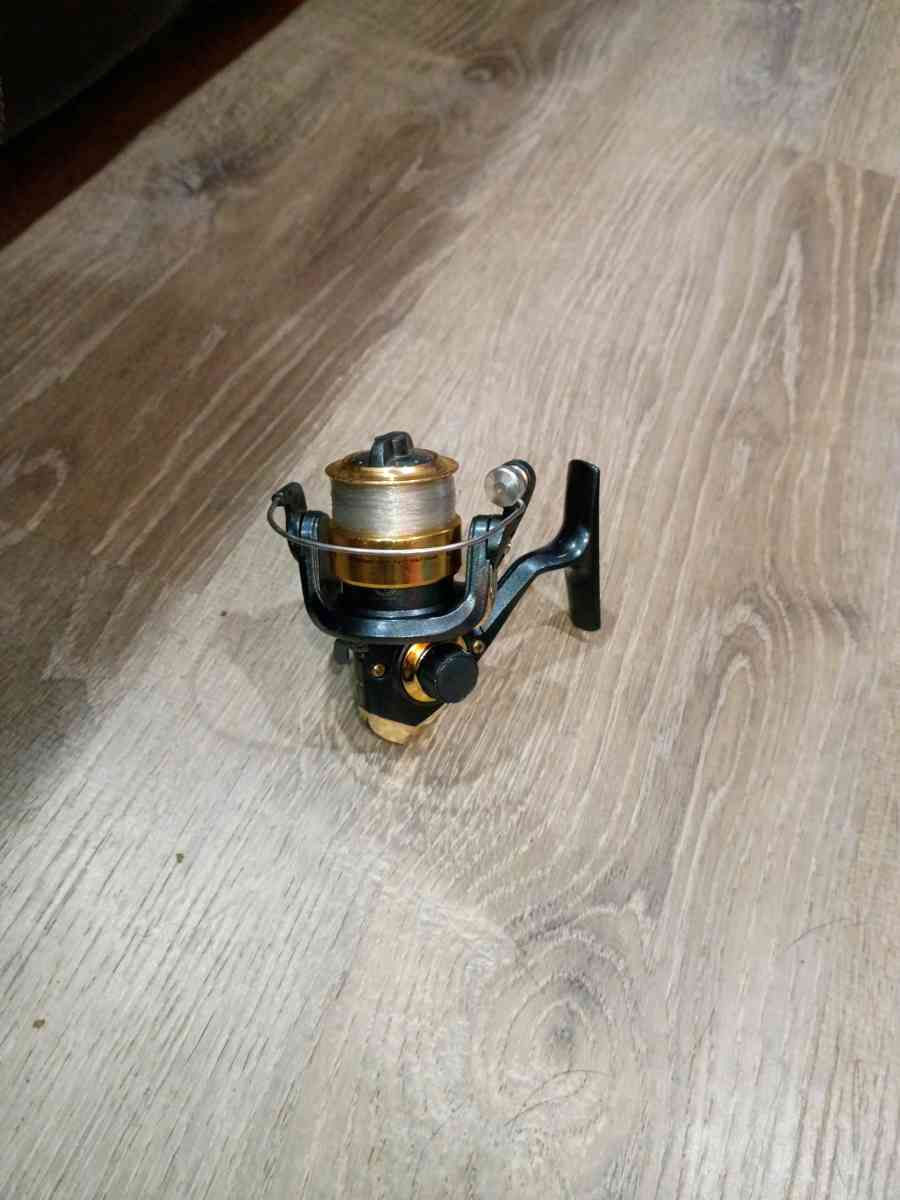 microspin Shakespeare fishing reel - Denver, Colorado - FleaMarketBay