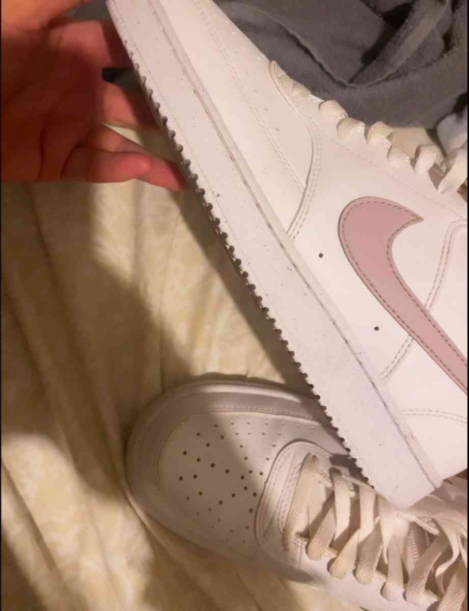 Nikes - Pembroke, Georgia