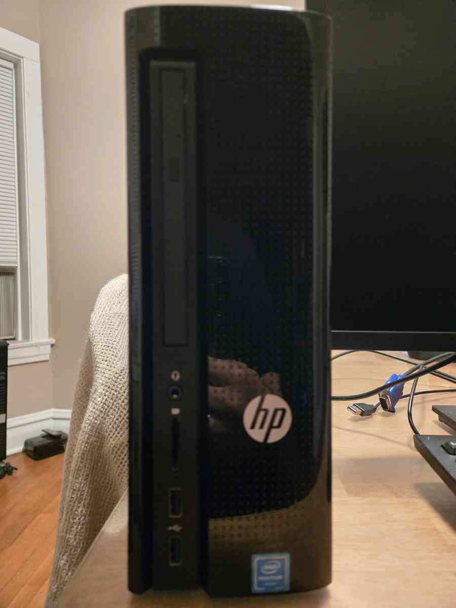 HP Slim Desk Top - Chicago, Illinois - FleaMarketBay