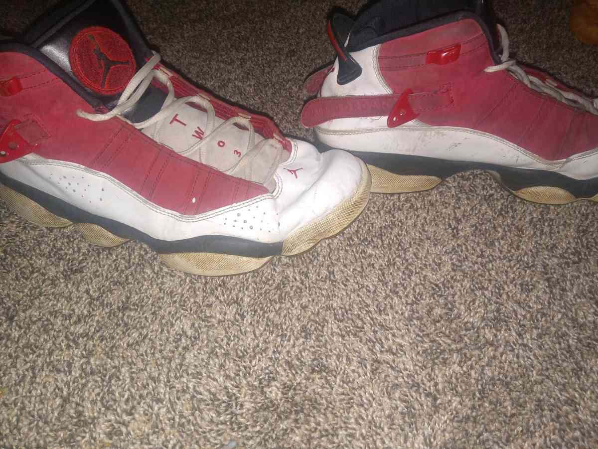 used jordans - Assumption, Illinois - FleaMarketBay