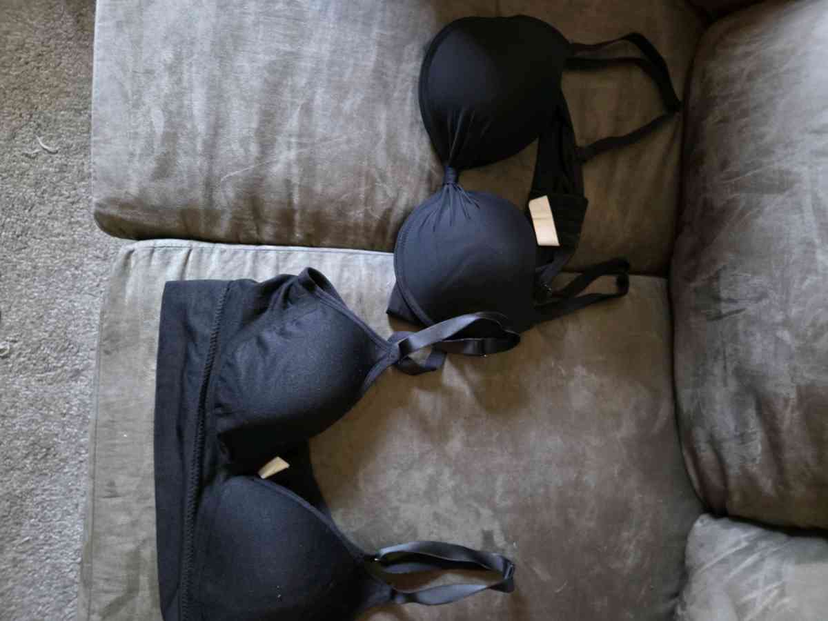 Sports bras and bras - Portland, Oregon - FleaMarketBay
