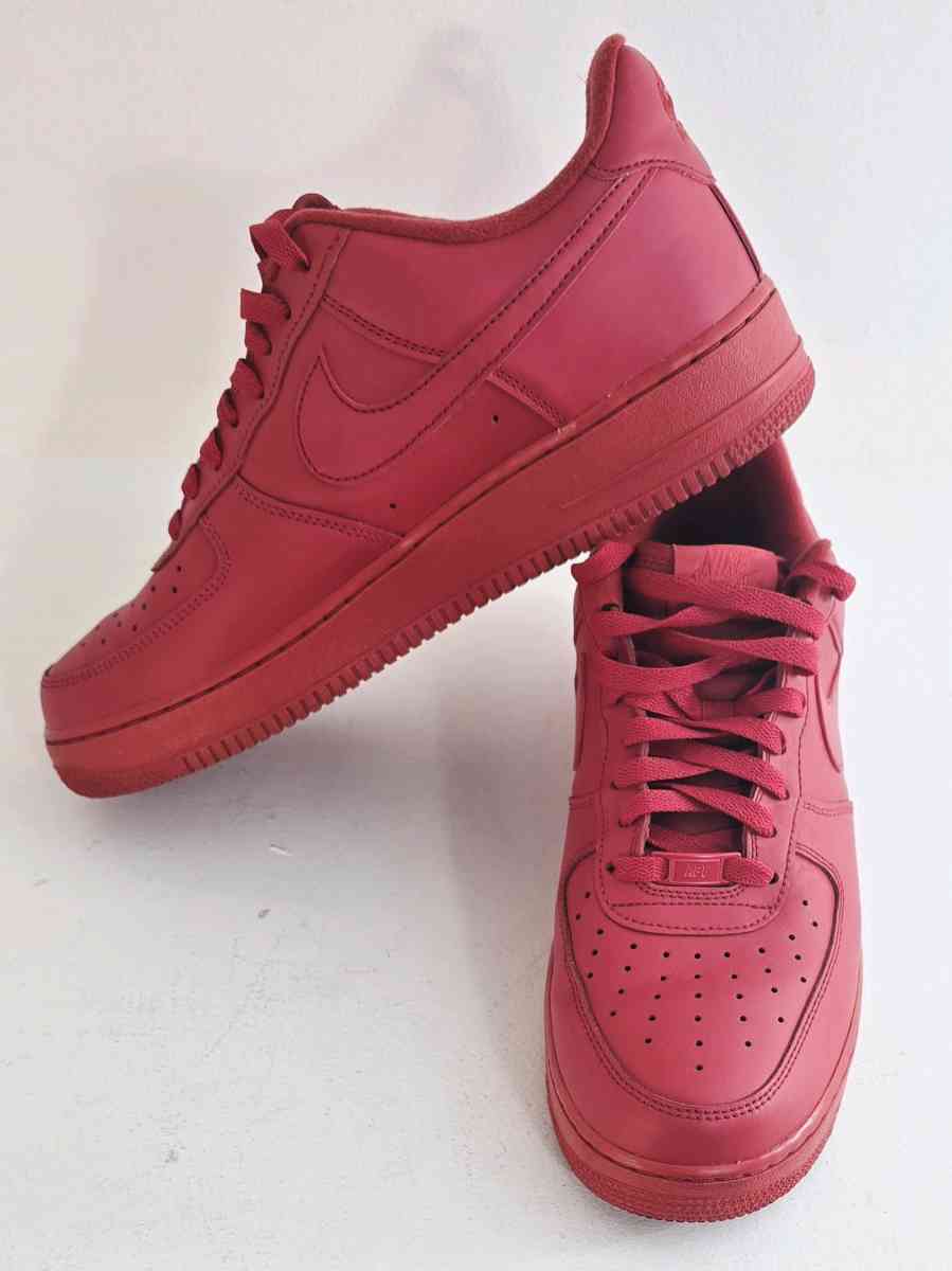 Nike Air Force 1 Low Mens Sneaker Triple Red Size 11 - Maywood, Illinois - FleaMarketBay