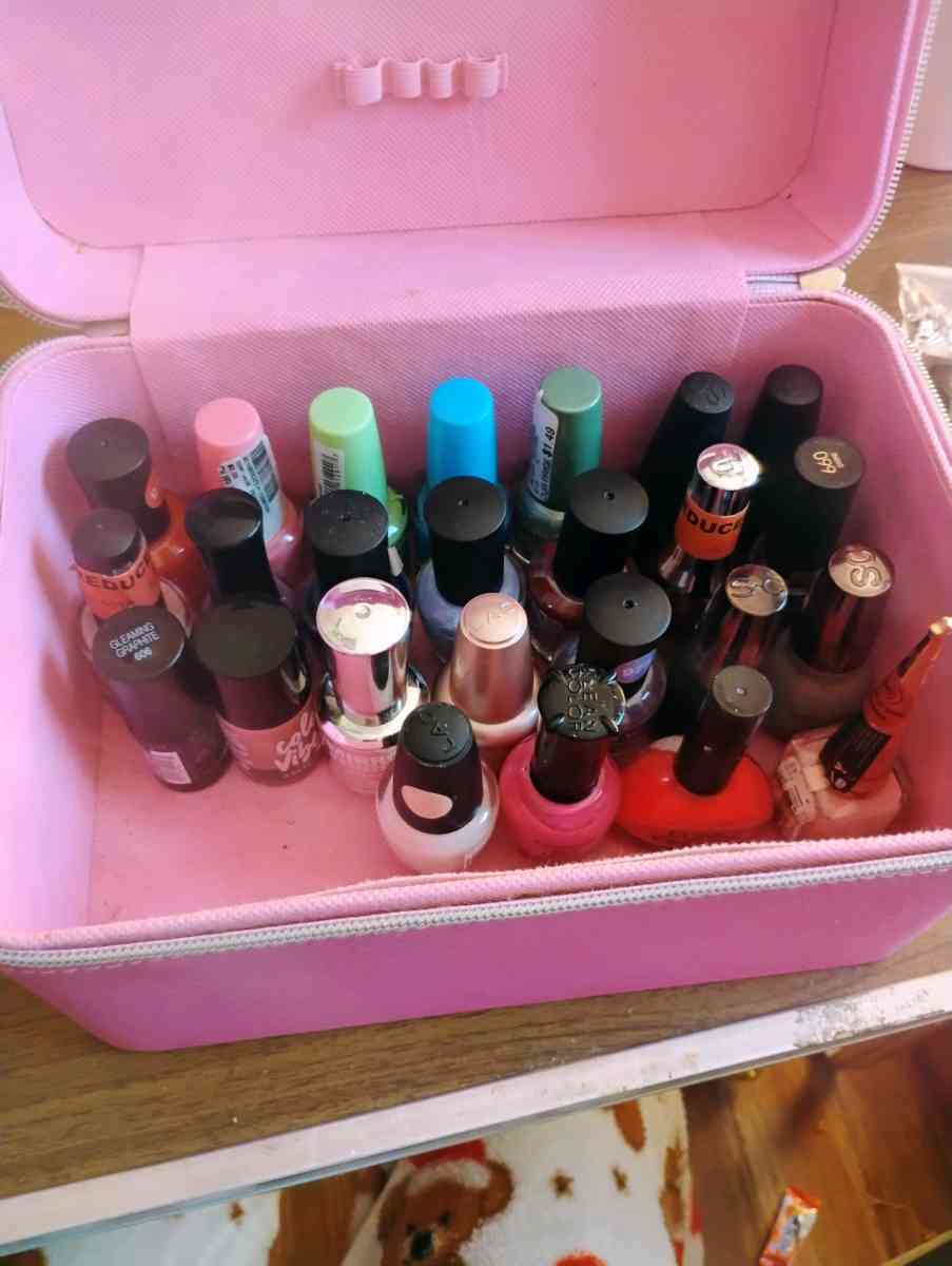 nail sets - Havre De Grace, Maryland - FleaMarketBay