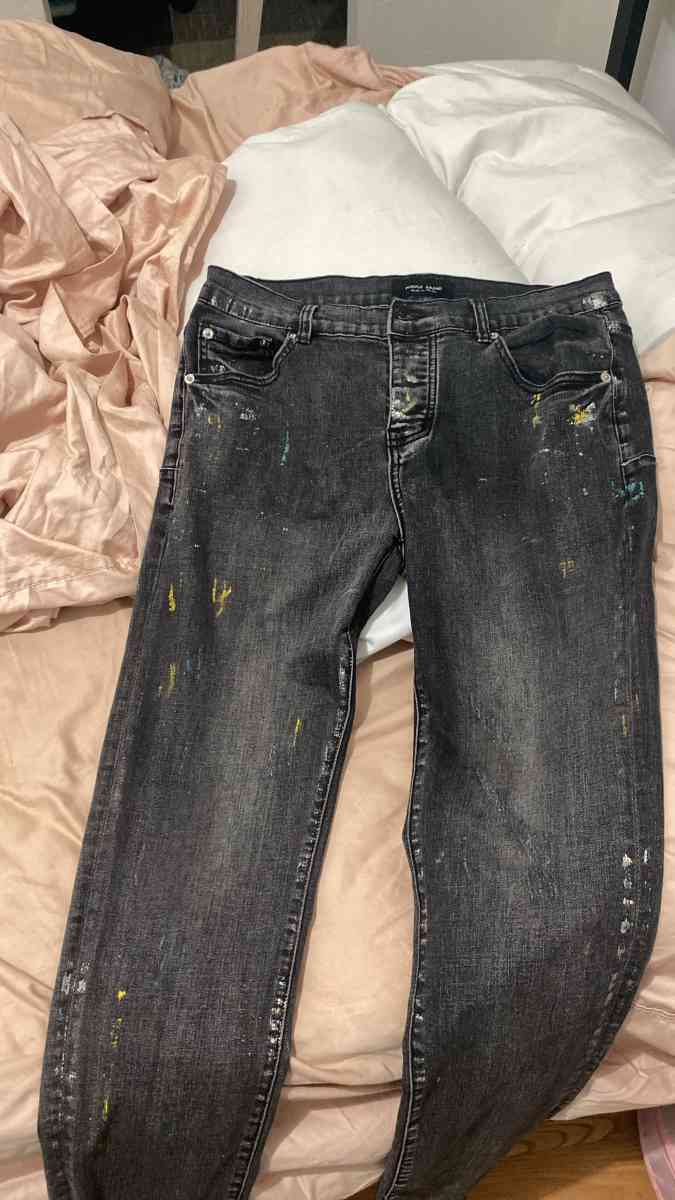purple jeans size 32 - Baltimore, Maryland - FleaMarketBay