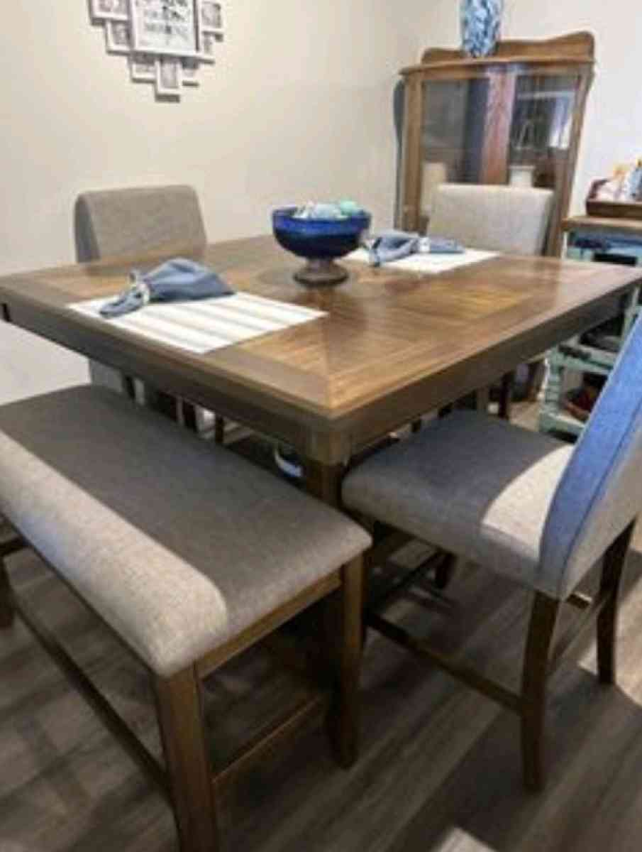 Hyland Brown Grey 48 CounterHeight Table Set w Lazy Susan - Victorville, California