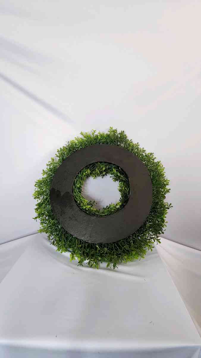 VLORART 20INCH BOXWOOD WREATH ARTIFICIAL BOXWOOD WREATH - Las Vegas, Nevada - FleaMarketBay