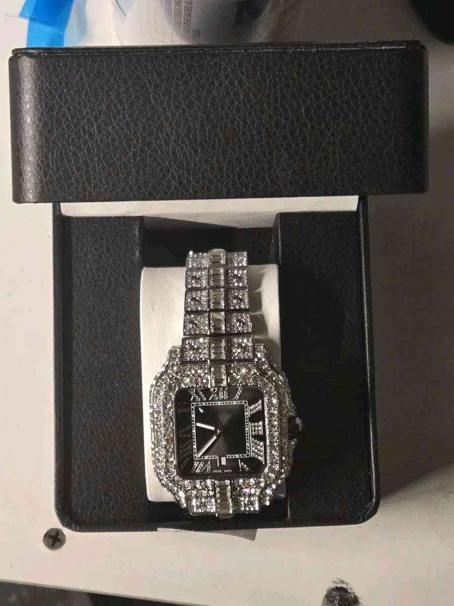 Mens Mossionite Watch - Sanger, California