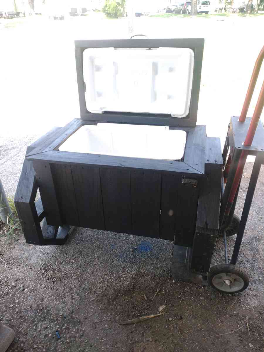 hand made cooler - Houston, Texas - FleaMarketBay