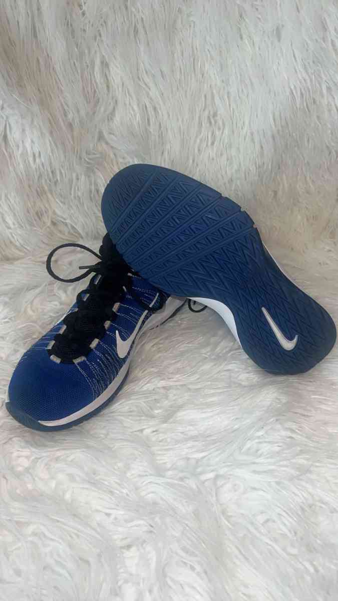 Nike Zoom Ascension GS Game royal  6Y Or Womens Size 75 - North Las Vegas, Nevada - FleaMarketBay