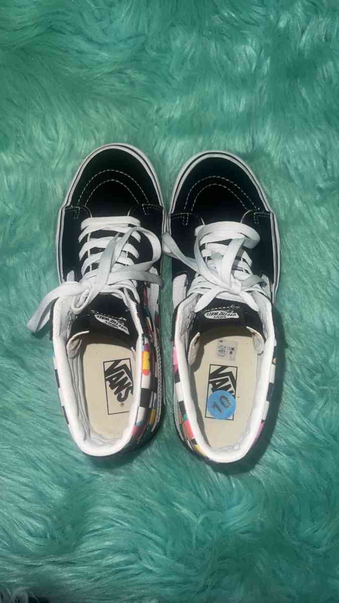 Mens Size 10 Vans Sk8 High Top Floral Checkered Sneakers - North Las Vegas, Nevada - FleaMarketBay