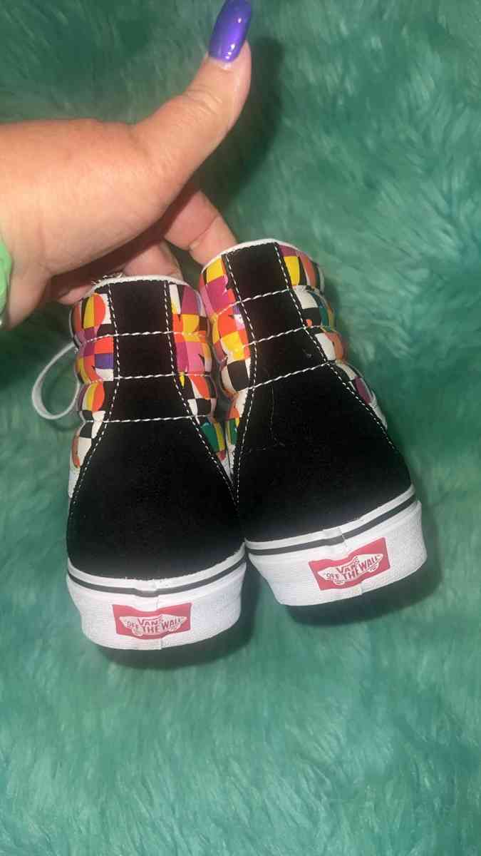 Mens Size 10 Vans Sk8 High Top Floral Checkered Sneakers - North Las Vegas, Nevada - FleaMarketBay