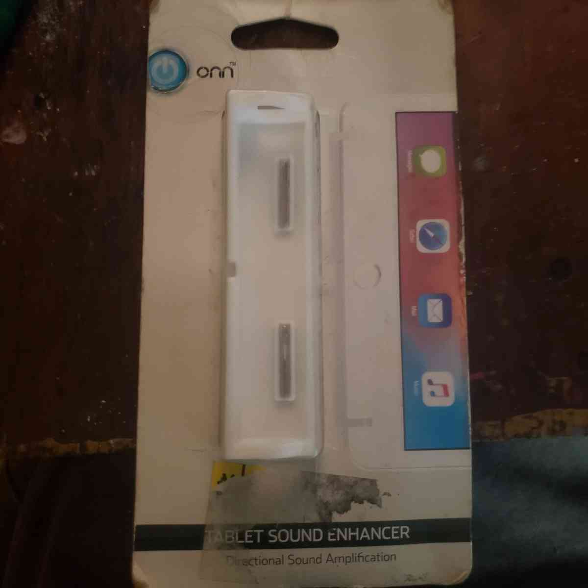 one TABLET SOUND ENHANCER - Huntington, West Virginia - FleaMarketBay