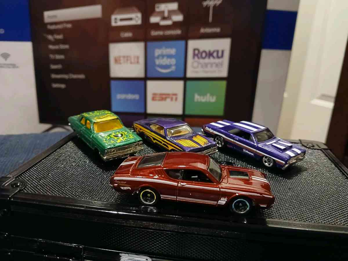 old school hot wheels - Tyler, Texas - FleaMarketBay