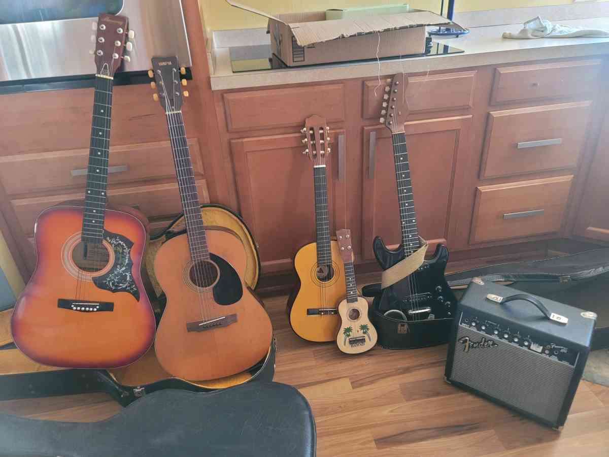 Guitars and Fender amp - Sumner, Washington