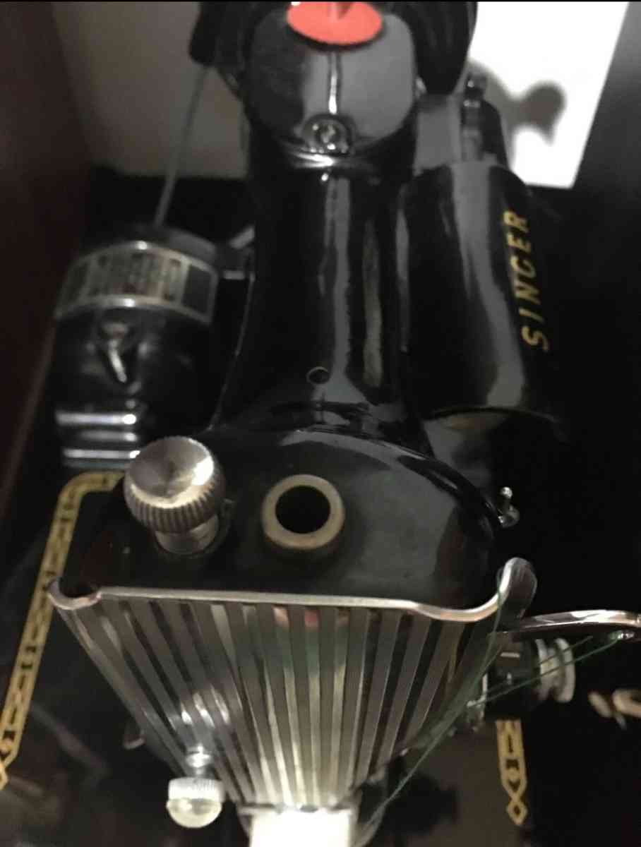 Singer 222k Sewing Machine - Atlanta, Georgia - FleaMarketBay