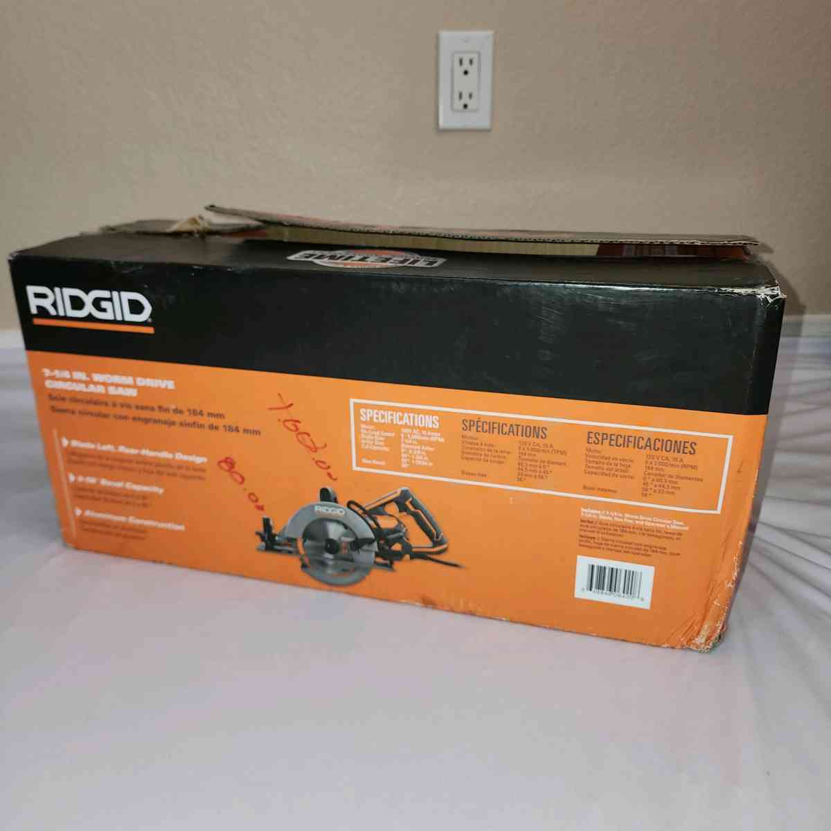 RIDGID THRUCOOL 15 AMP 714 IN WORM DRIVE CIRCULAR SAW - Las Vegas, Nevada - FleaMarketBay