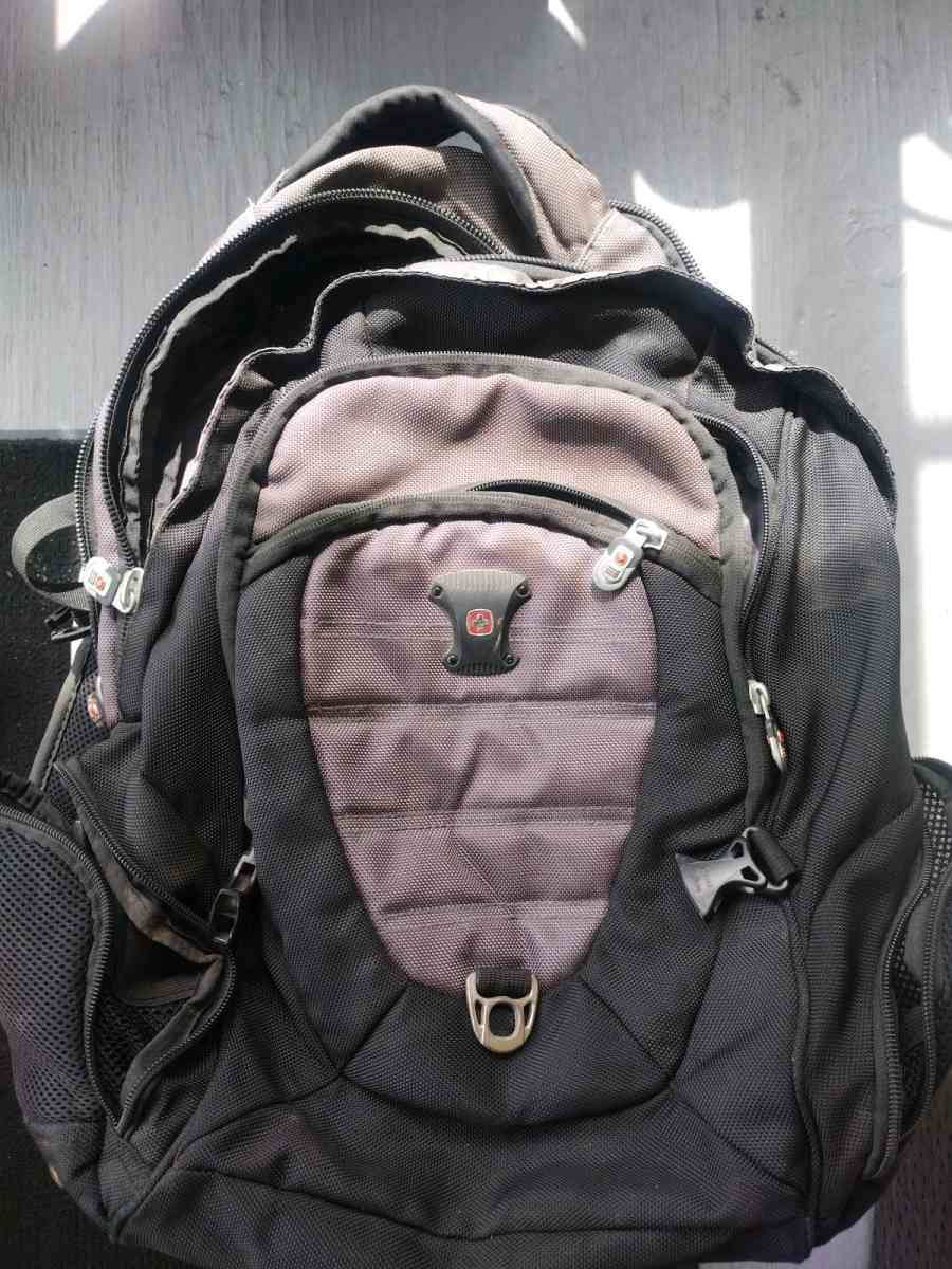 Backpack Swiss Gear Airflow Black Multi Compartments Lap Pad