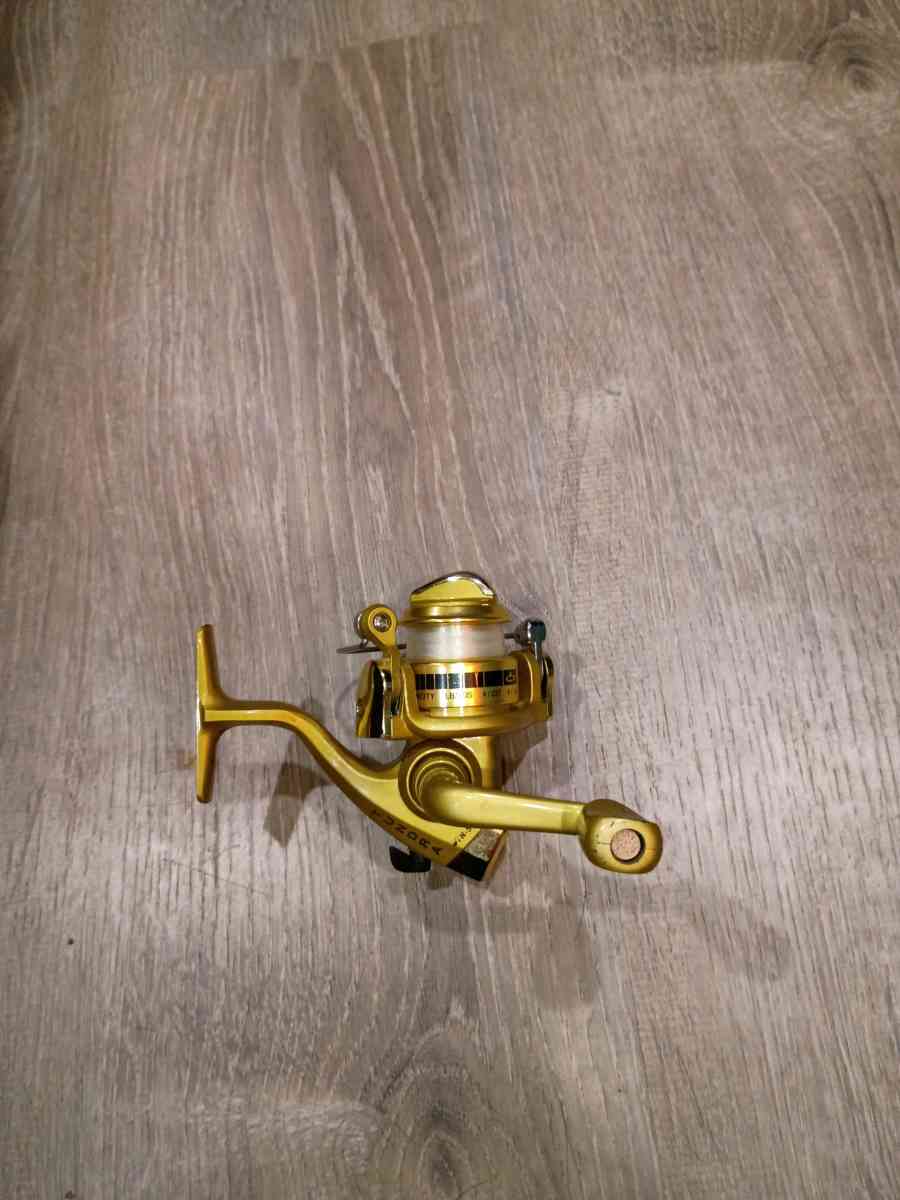 tundra tu fishing reel - Denver, Colorado - FleaMarketBay