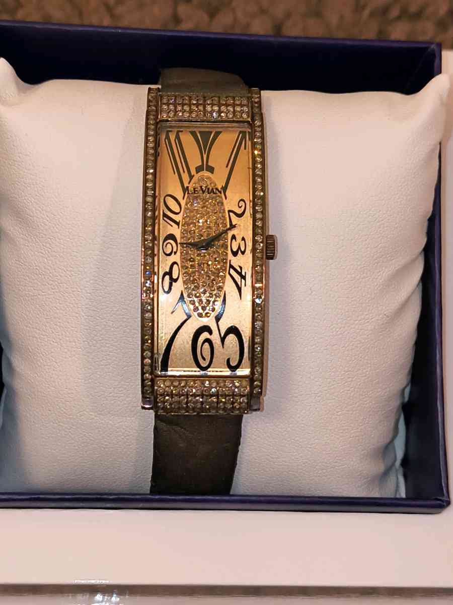 Levian Womens watch - Brainerd, Minnesota - FleaMarketBay