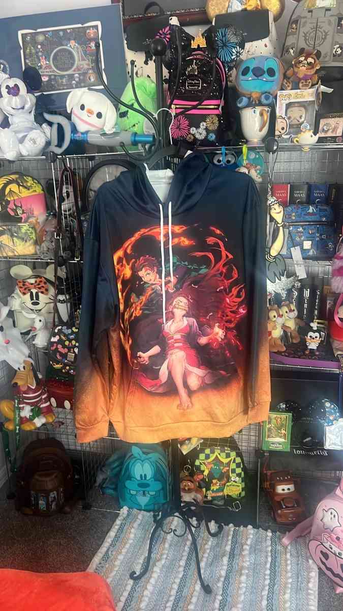NWOT Demon Slayer With Tanjiro and Nezuko Hoodie Mens XL - North Las Vegas, Nevada - FleaMarketBay