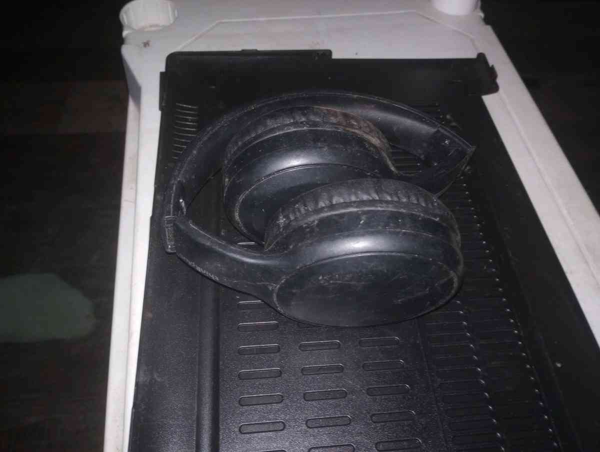 Bluetooth speakers - Omaha, Nebraska - FleaMarketBay