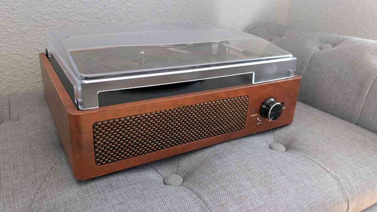 Wireless Vinyl Record Player - Virginia Beach, Virginia - FleaMarketBay