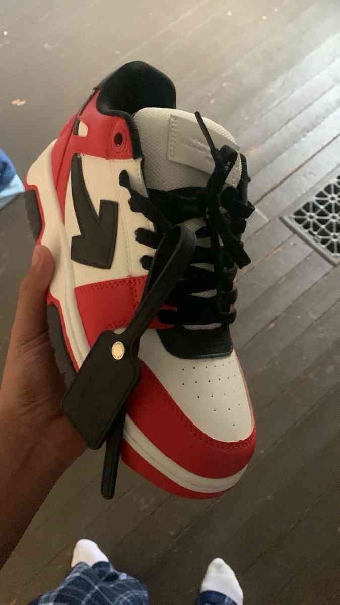 offwhite out of office - Akron, Ohio - FleaMarketBay