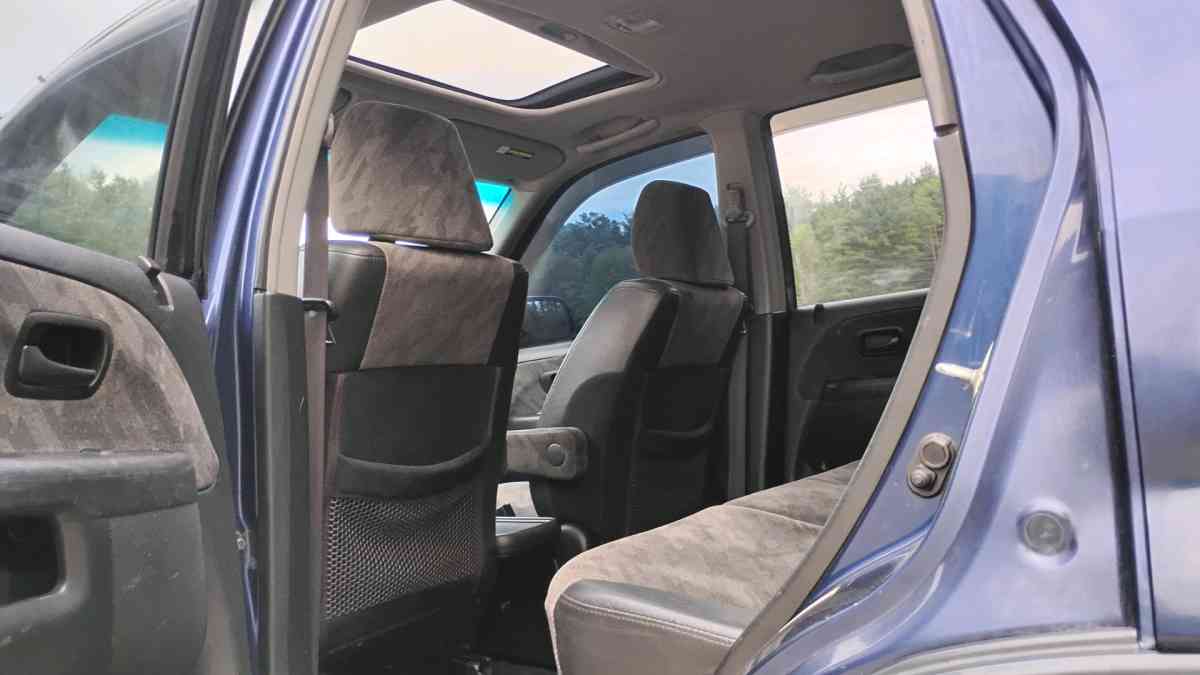 2002 Honda CRV EX 211k clean title needs nothing - Bellows Falls, Vermont - FleaMarketBay