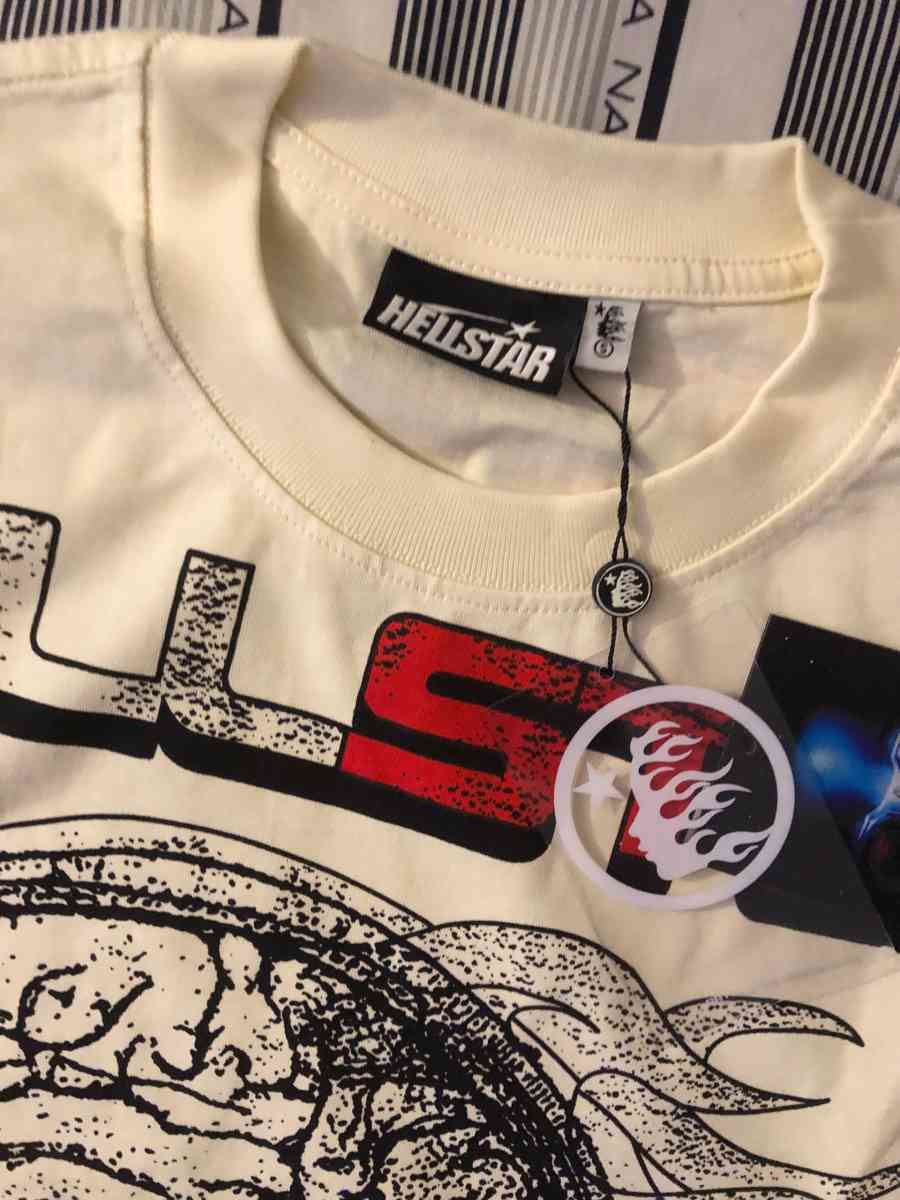 Cranium hellstar t shirt - Chicago, Illinois - FleaMarketBay