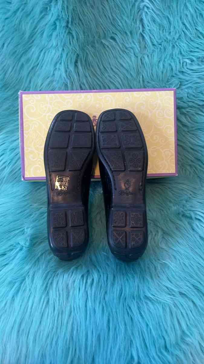 NIB Brighton Unice Black Croc With Silver Chain Womens Size - North Las Vegas, Nevada - FleaMarketBay