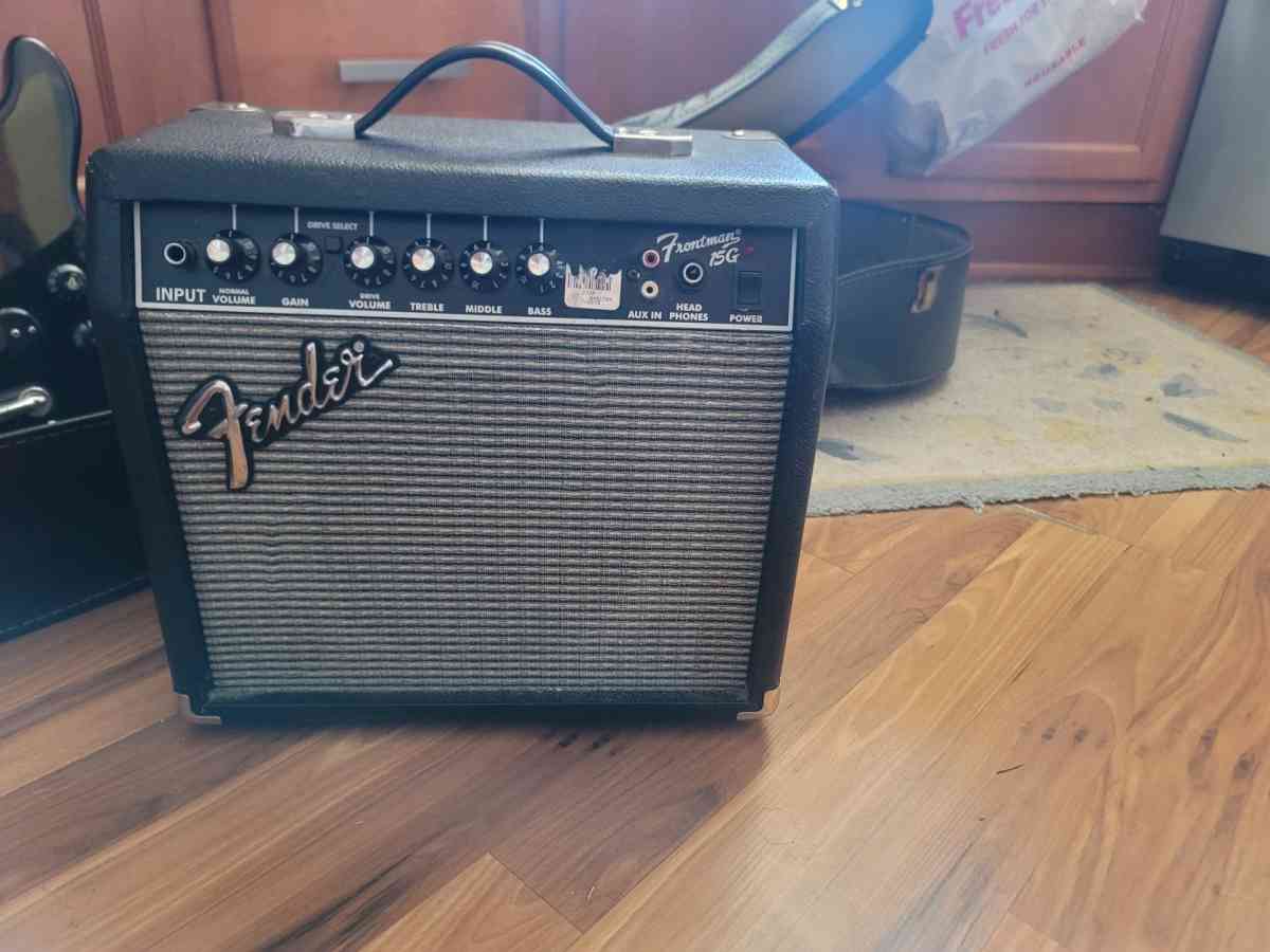 Guitars and Fender amp - Sumner, Washington - FleaMarketBay