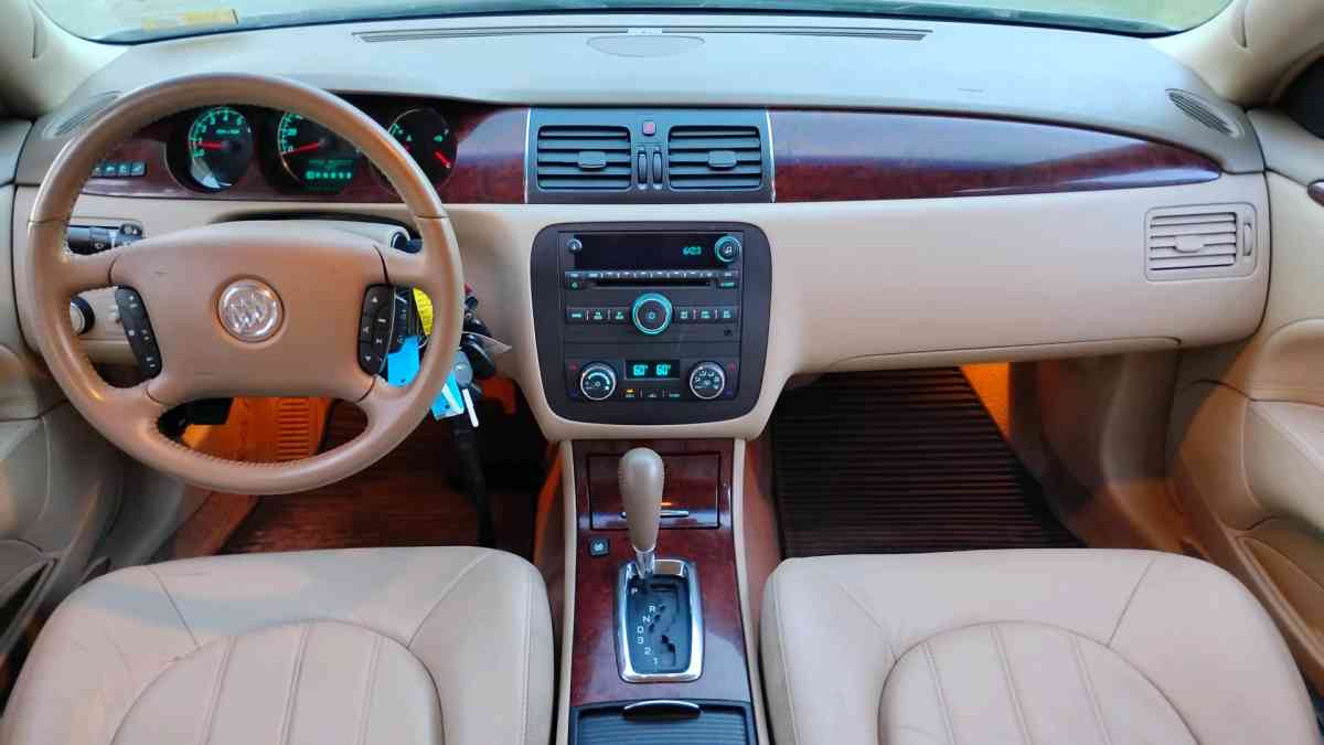 2006 Buick Lucerne CXL 163K Clean Title - Bellows Falls, Vermont - FleaMarketBay