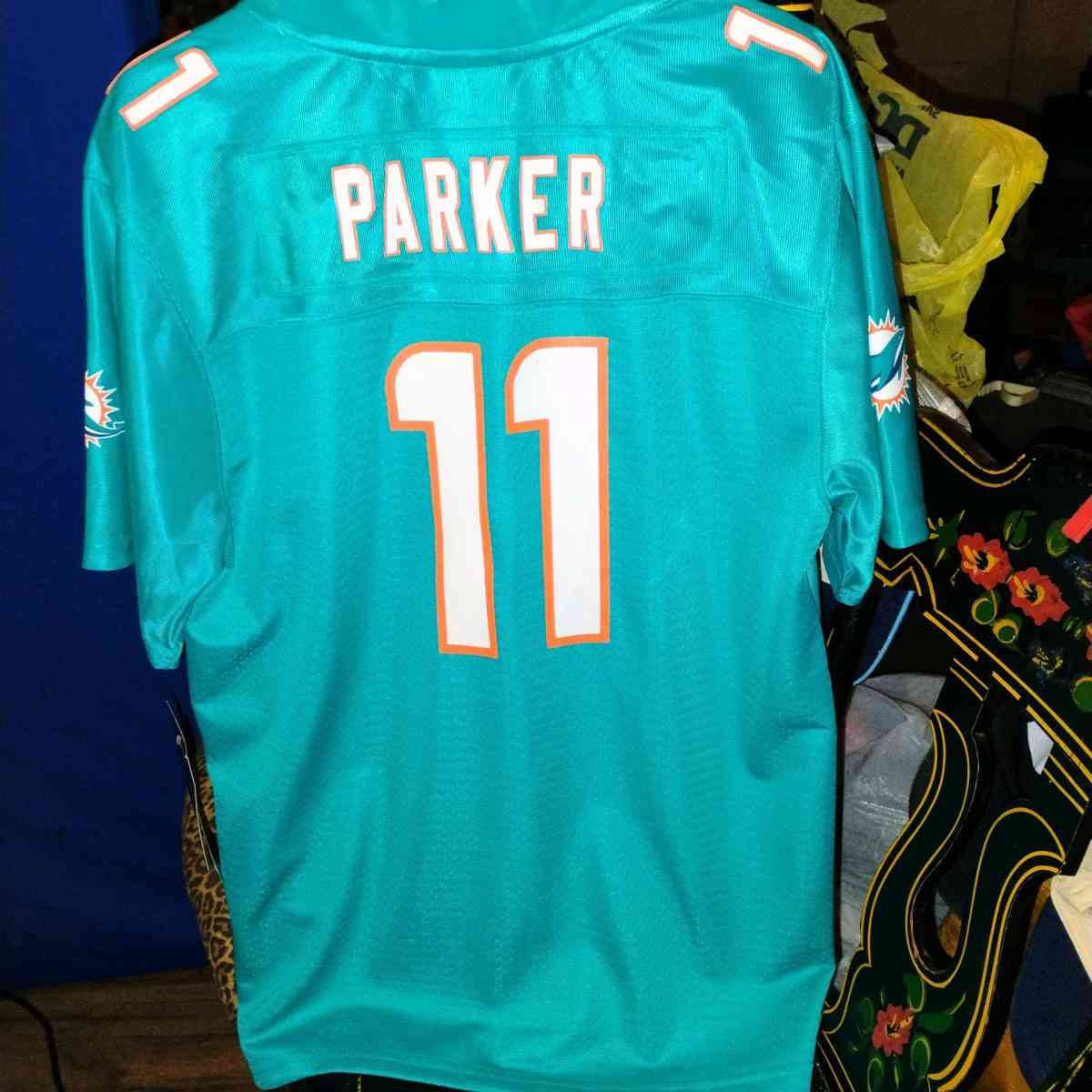 Devante Parker Jersey - Columbia, Pennsylvania - FleaMarketBay