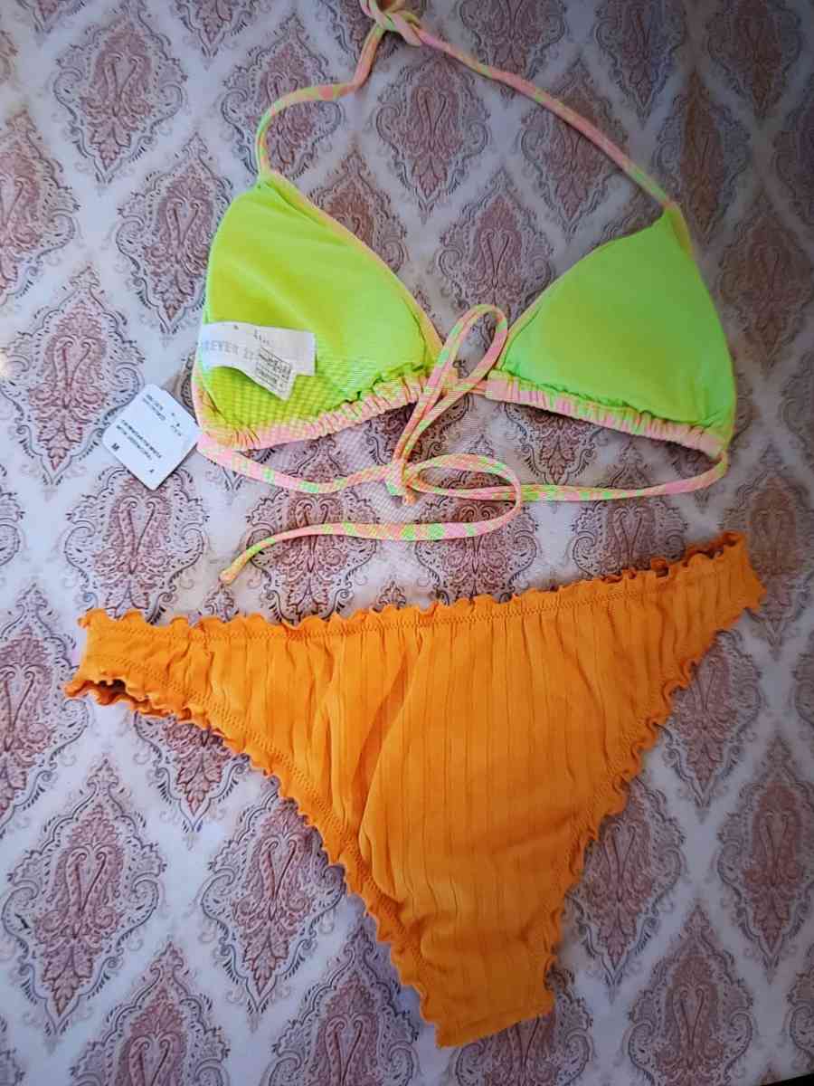 bikini - California City, California - FleaMarketBay