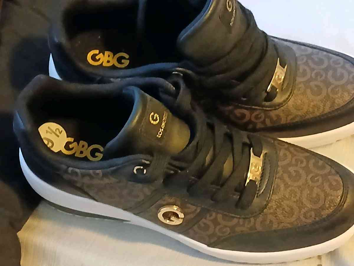 shoes - Clovis, California