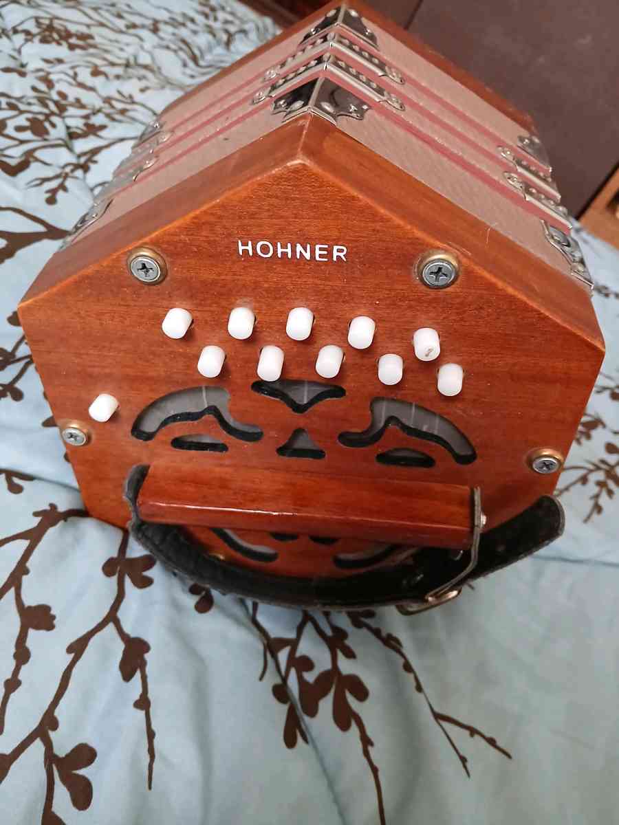 HOHNER CONCERTINA - Coalinga, California - FleaMarketBay
