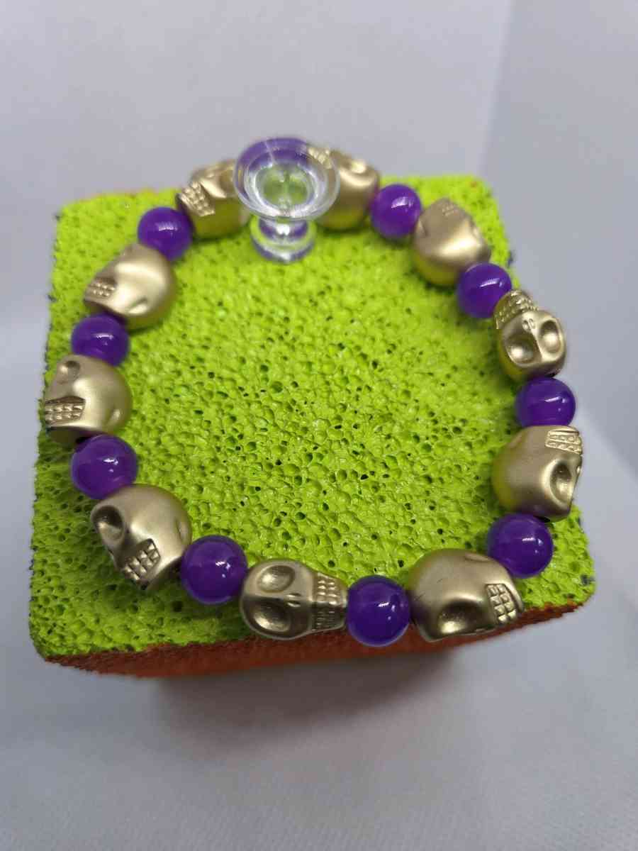 Skull halloween homemade jewelry - Sebastian, Florida - FleaMarketBay